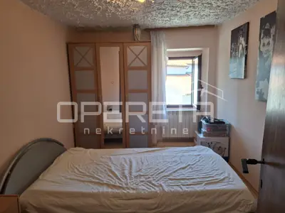 Istra, Momjan - Haus auf drei Etagen mit offenem Blick und Hof - 13