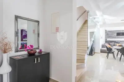 House 220 m², Rovinj - pool and covered terrace - 9