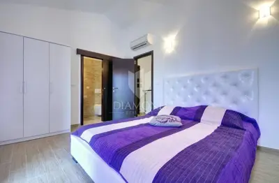 House 220 m², Rovinj - pool and covered terrace - 22