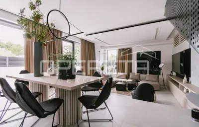 House with pool and 4 bedrooms for rent in Srima - 5