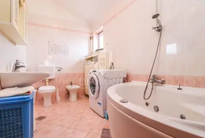 House 110 m², Rovinj - quiet area and privacy - 6