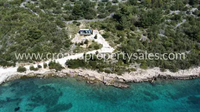 Landwirtschaftsfläche 855 m², Vinišće - 1. Reihe zum Meer - 4