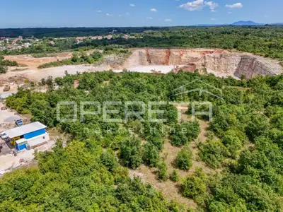 Bibići – Industrijsko zemljište I1, 2.377 m² s infrastrukturom i pristupom - 4