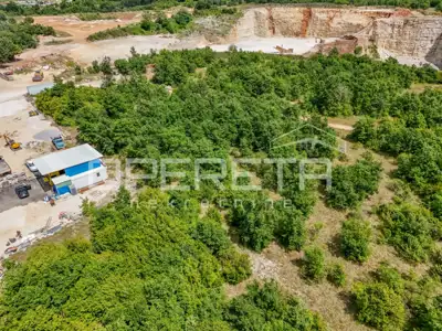 Bibići – Industrijsko zemljište I1, 2.377 m² s infrastrukturom i pristupom - 3