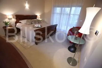 Vila 400 m², Juršići - bazen i vrt - 10