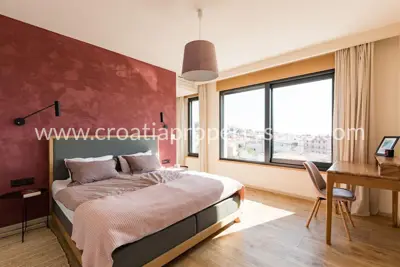 Villa 520 m², south of Split, pool and rooftop terrace - 5