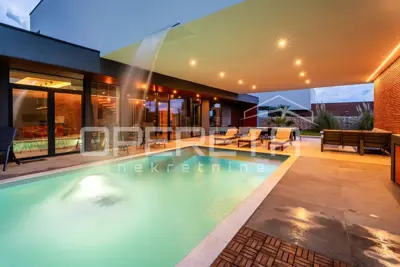 Villa 499 m², Ližnjan - sea and island views - 16
