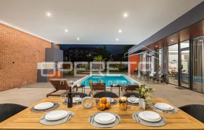 Villa 499 m², Ližnjan - sea and island views - 17