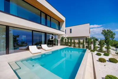 Villa 250 m², Mošćenička Draga - atemberaubender Panoramablick auf das Meer - 3