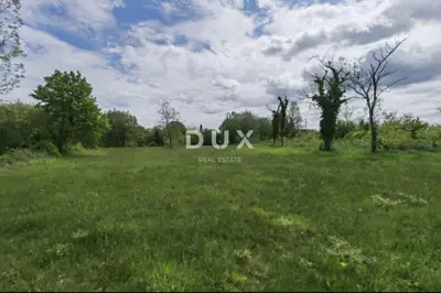 Land plot for sale in Majkusi - 4
