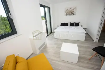 Krk, Malinska - luxuriöses Penthouse mit Meerblick - 17