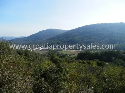 Land, Otok Vis, 25 200 m², 151 200 € - 5