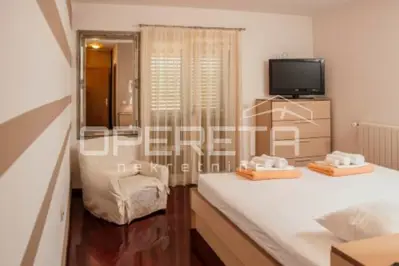 Haus in Cista Provo, 2.200 m² Garten und touristisches Potenzial - 11