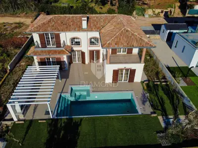 Vila 174 m², Poreč - bazen i rustikalni stil - 21