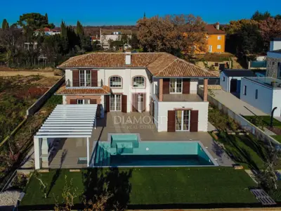 Vila 174 m², Poreč - bazen i rustikalni stil - 2