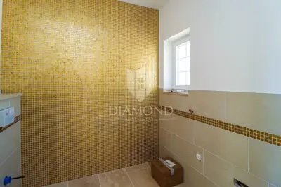 Vila 174 m², Poreč - bazen i rustikalni stil - 11