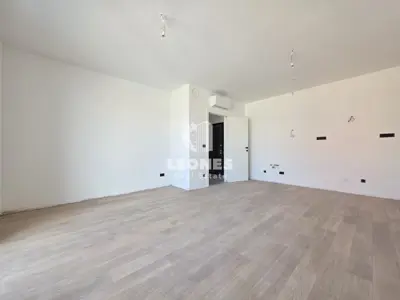 Hochwertige Wohnung im ersten Stock eines Neubaus in Umag - 2