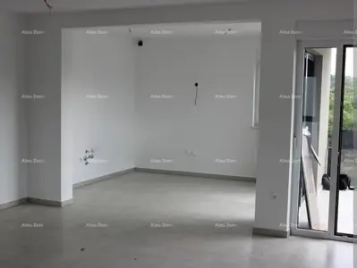Geräumige 5-Zimmer-Wohnung mit einer Fläche von 150 m², Poreč - 4