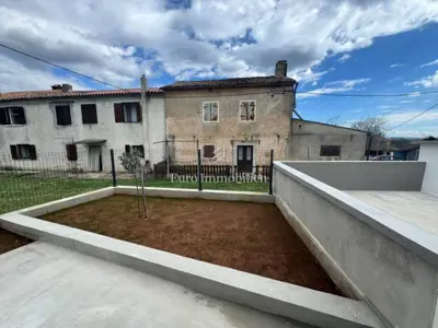 Renovirana kuća u blizini Labina - 3