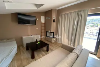 Kuća u Marini, 4 etaže i 3 stana - 6