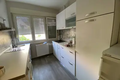 Kuća u Marini, 4 etaže i 3 stana - 8