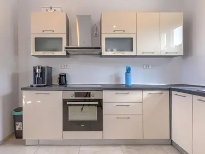 Kuća 154 m², Vodnjan - moderna prizemnica s bazenom - 12