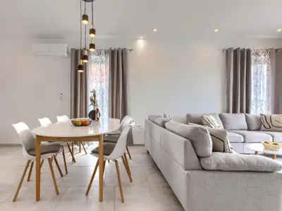 Kuća 154 m², Vodnjan - moderna prizemnica s bazenom - 14