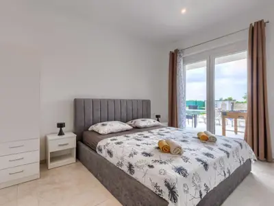 Kuća 154 m², Vodnjan - moderna prizemnica s bazenom - 17