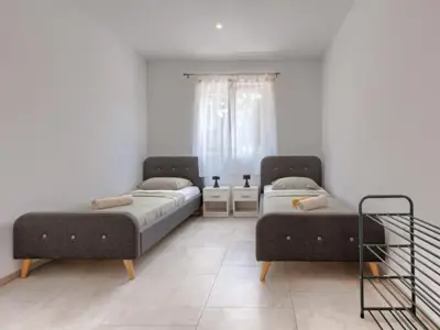 Kuća 154 m², Vodnjan - moderna prizemnica s bazenom - 18