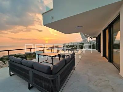 Villa 320 m², Podstrana - Meerblick und Pool - 4