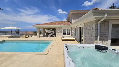 Villa 281 m², Jadranovo - stone, pool and jacuzzi - 9