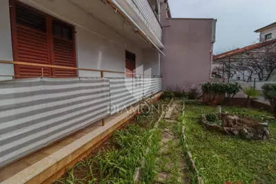 House 268 m², Rovinj center - 3 residential units - 17