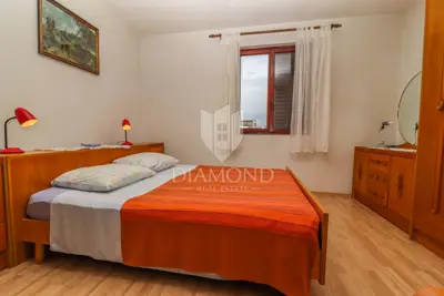 House 268 m², Rovinj center - 3 residential units - 13
