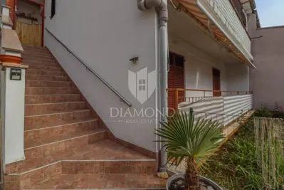 House 268 m², Rovinj center - 3 residential units - 9