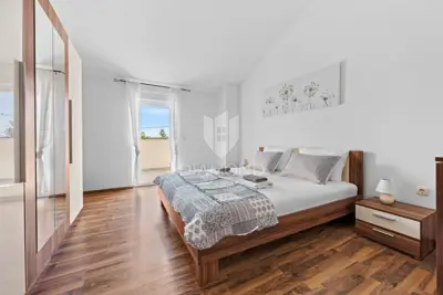 Kuća 131 m², Svetvinčenat - mirna okolica i priroda - 13