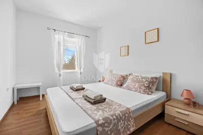 Kuća 131 m², Svetvinčenat - mirna okolica i priroda - 15