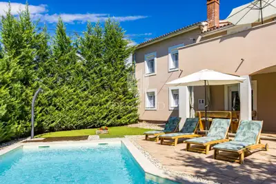 Kuća 131 m², Svetvinčenat - mirna okolica i priroda - 2