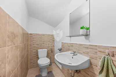 Kuća 131 m², Svetvinčenat - mirna okolica i priroda - 8