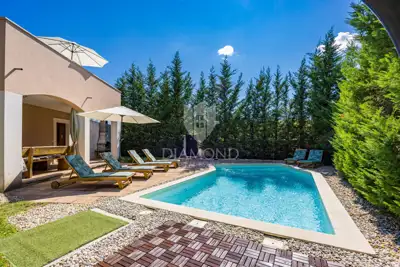 Kuća 131 m², Svetvinčenat - mirna okolica i priroda - 21