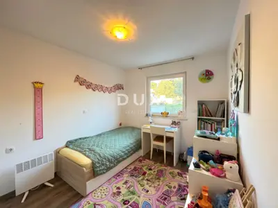 Stan 90,6 m², Medulin - 2 sobe, okućnica i bazen - 8