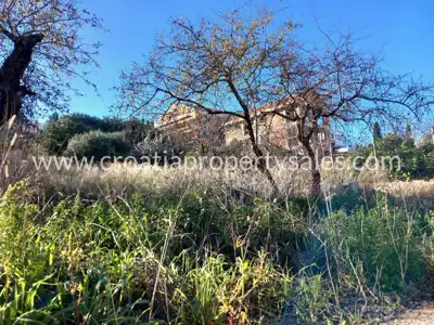 Zemljište, Brač, 890 m², 220 000 € - 3