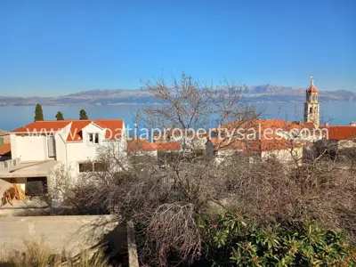 Zemljište, Brač, 890 m², 220 000 € - 5