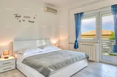 Kuća 260 m², Ližnjan - bazen i mediteranski vrt - 15