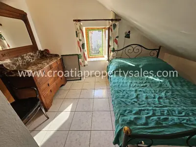 Stone house 216 m², Hvar island, garden and second row from the sea - 13