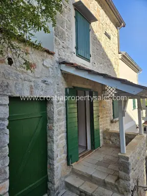 Stone house 216 m², Hvar island, garden and second row from the sea - 3