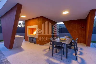 SPLIT- Villa in Kaštel Stari for rent 1.10.2026-1.5.2027 - 16