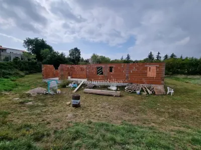Kuća 195 m², Labin - prizemnica s bazenom - 6