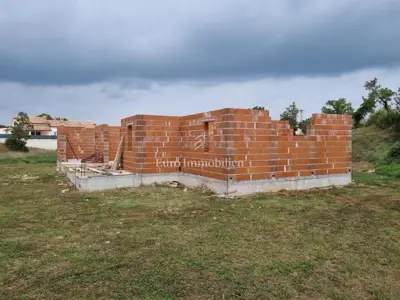 Kuća 195 m², Labin - prizemnica s bazenom - 8