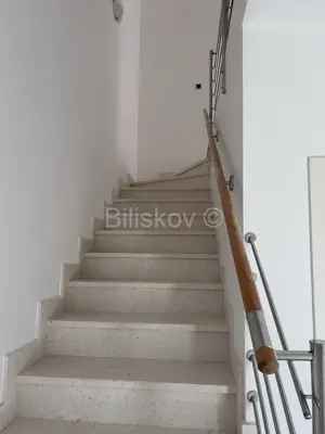 Vila 188 m², Splitska na Braču, 200 m od mora i pogled na more - 13