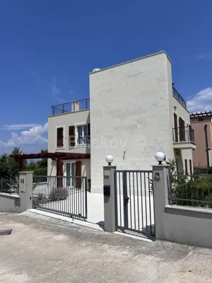 Villa 188 m², Splitska auf Brač, 200 m vom Meer und Blick aufs Meer - 3